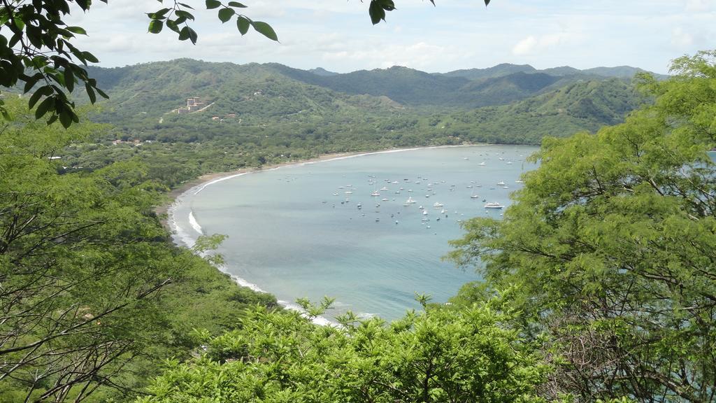 Hotel Colono Beach Coco Bagian luar foto