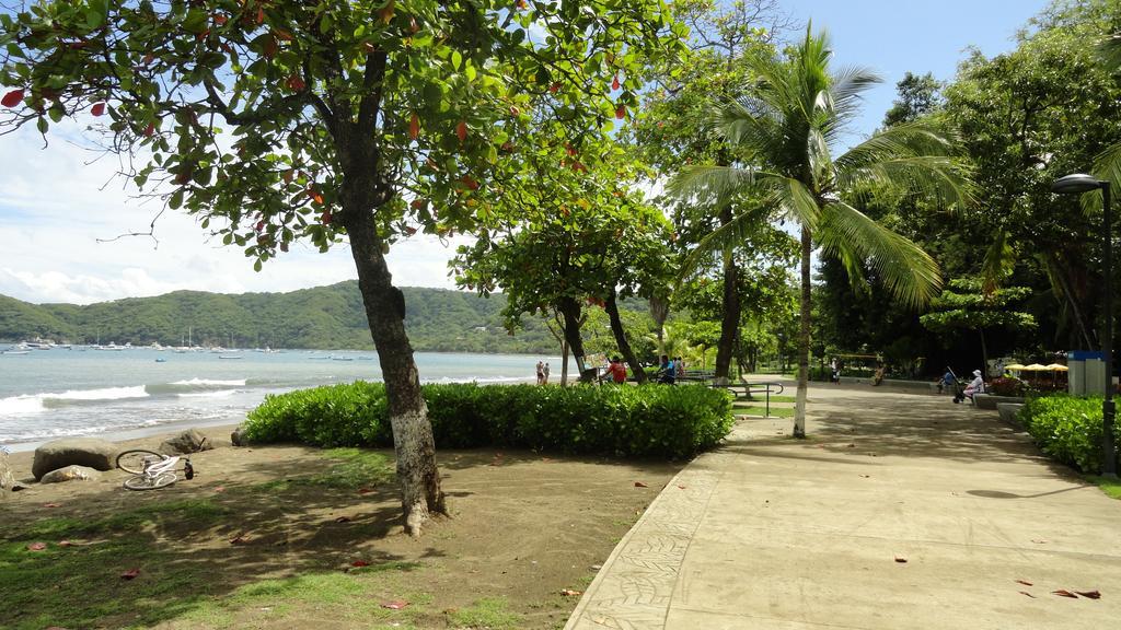 Hotel Colono Beach Coco Bagian luar foto