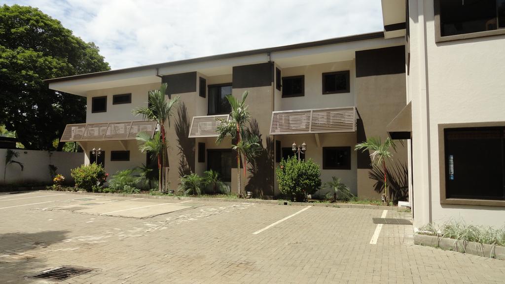 Hotel Colono Beach Coco Bagian luar foto