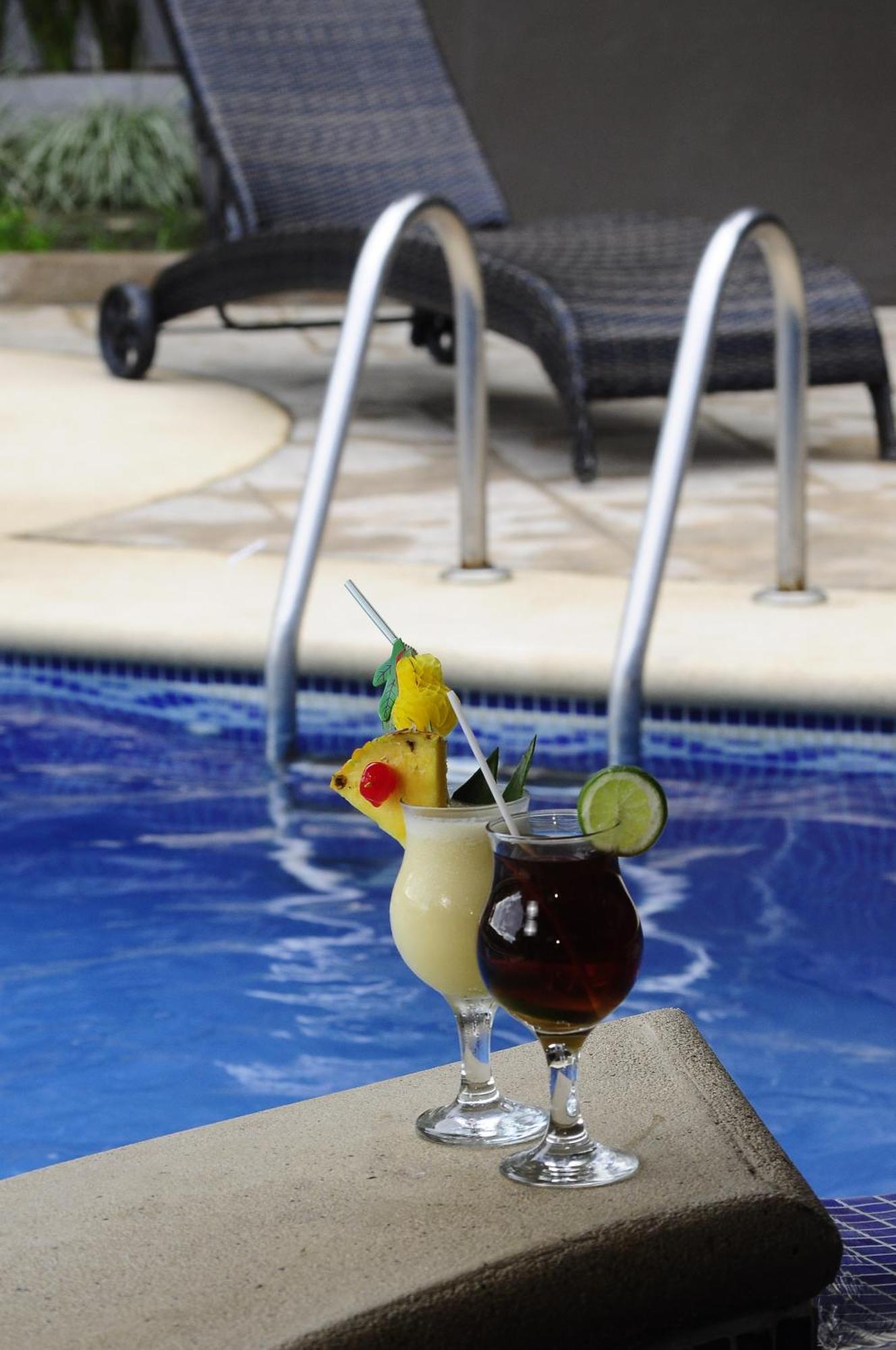Hotel Colono Beach Coco Bagian luar foto