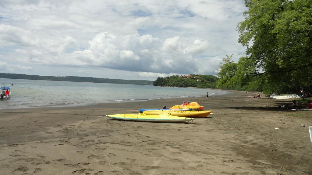 Hotel Colono Beach Coco Bagian luar foto